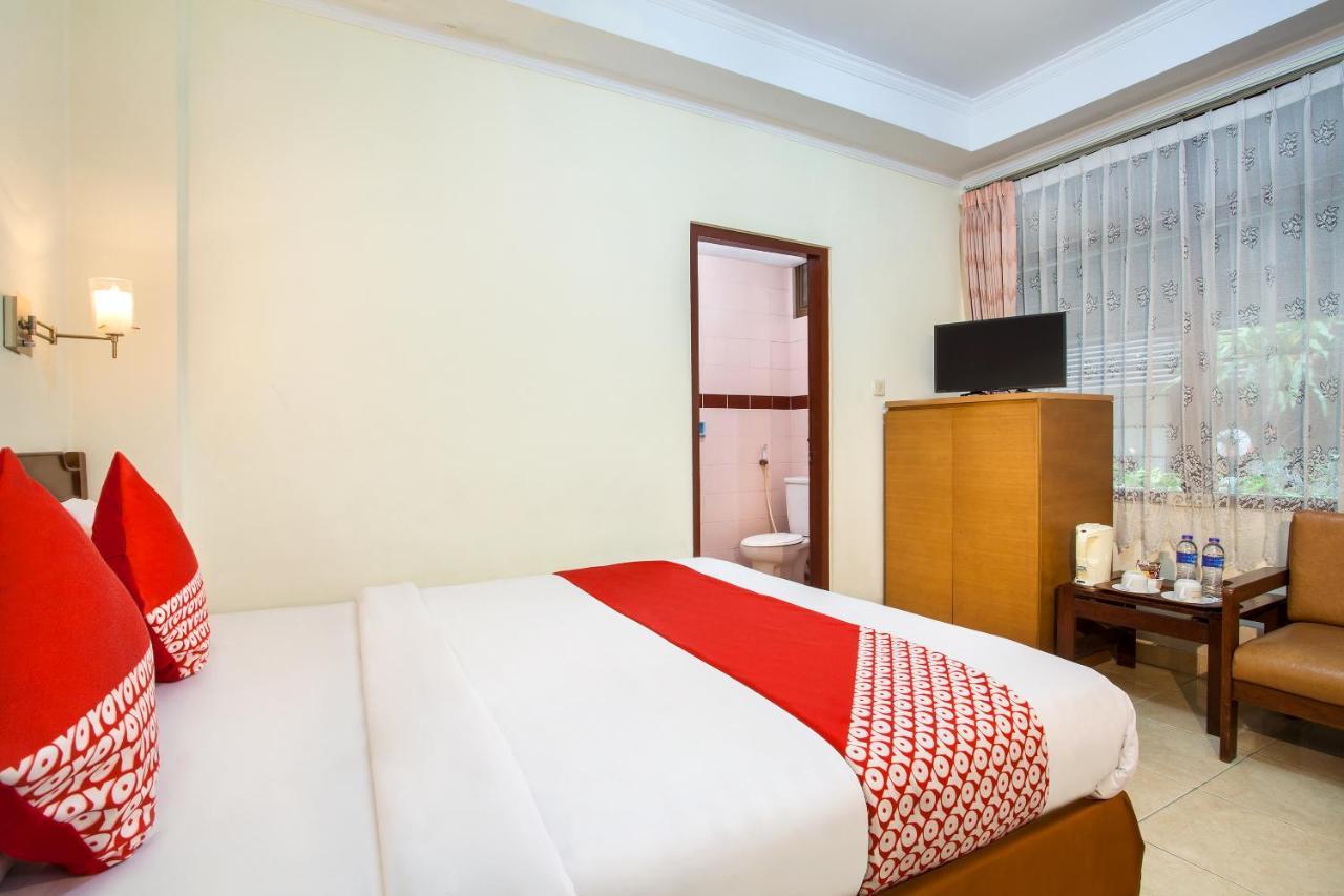 Oyo 108 Hotel Surya جاكرتا المظهر الخارجي الصورة