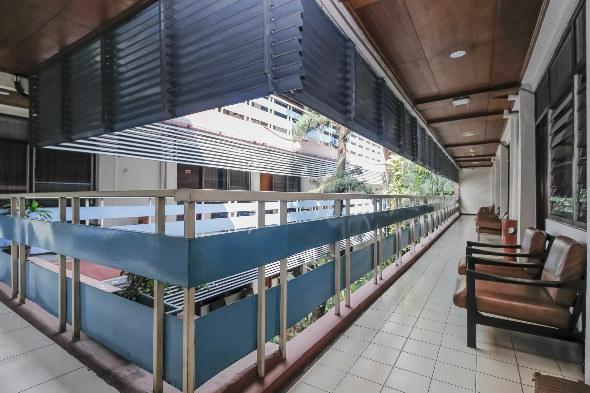 Oyo 108 Hotel Surya جاكرتا المظهر الخارجي الصورة