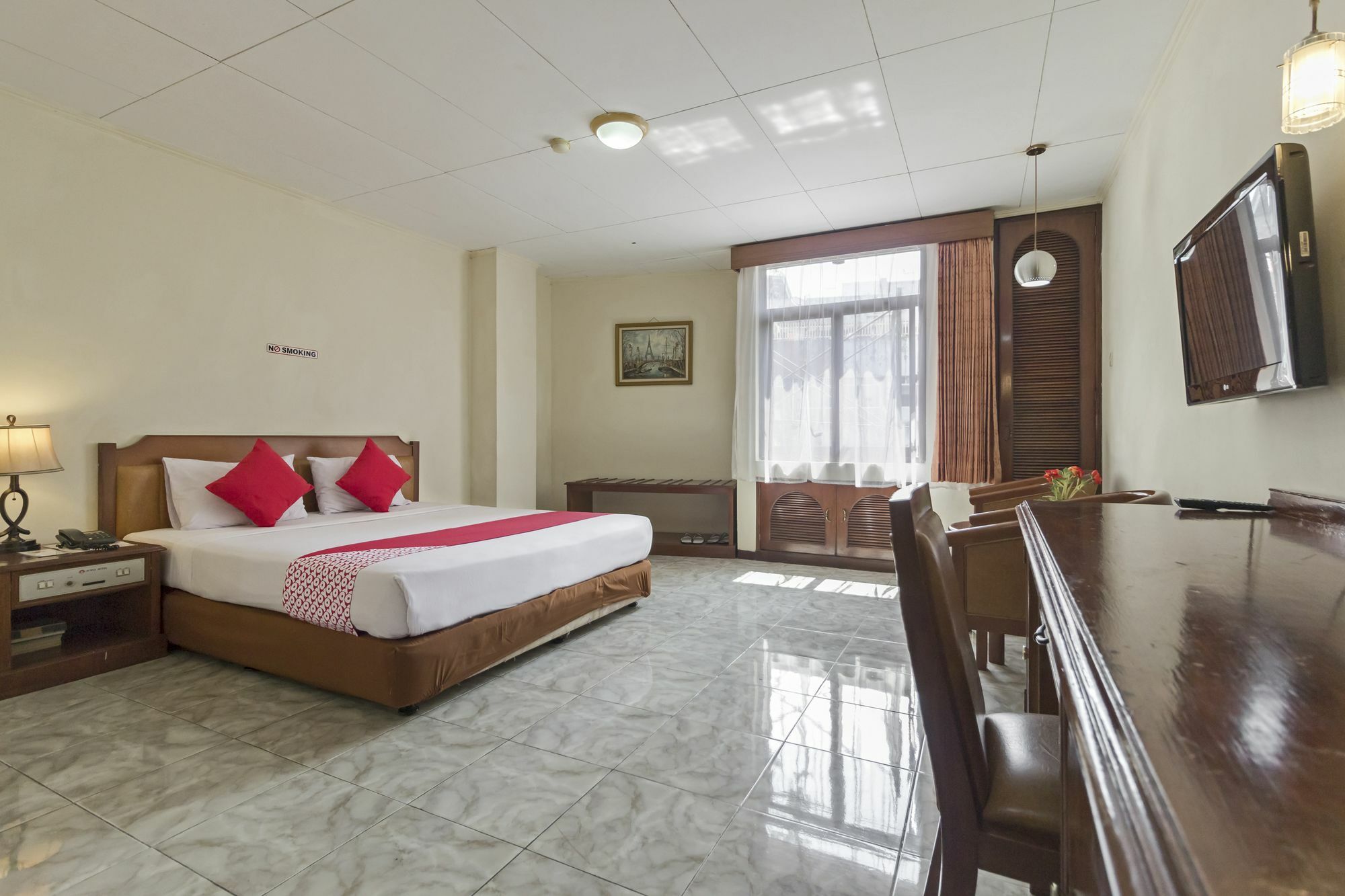 Oyo 108 Hotel Surya جاكرتا المظهر الخارجي الصورة
